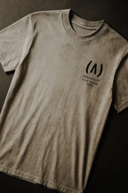 MINIMAL LOGIC TEE